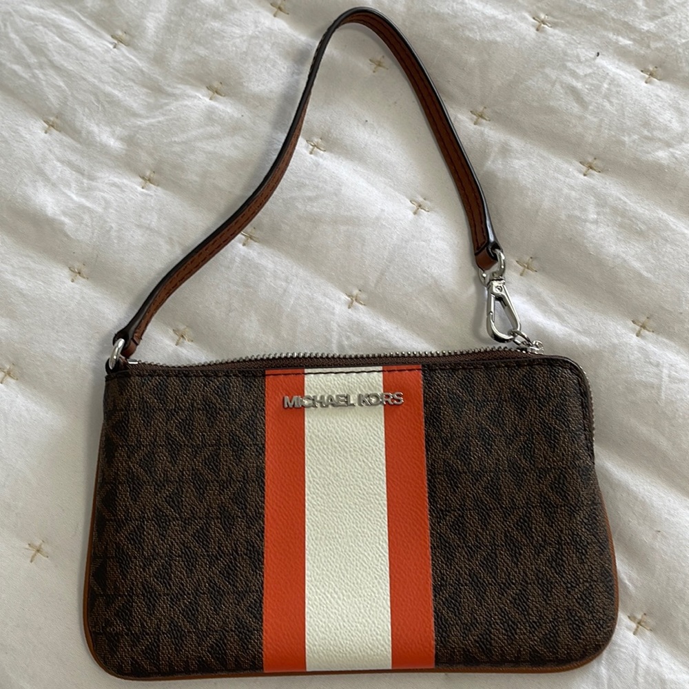 Michael Kors wristlet
